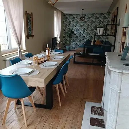 En Centre Ville, Avec Parking Διαμέρισμα *